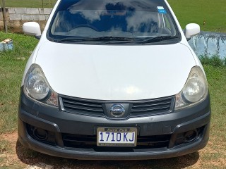 2012 Nissan AD Wagon