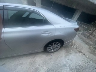 2011 Toyota Mark X