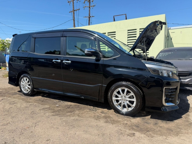 2016 Toyota voxy zs kirameki II for sale in Kingston / St. Andrew, Jamaica