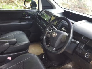 2011 Toyota Voxy for sale in Westmoreland, Jamaica