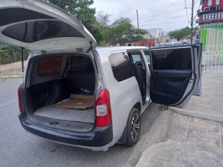 2013 Toyota probox for sale in Kingston / St. Andrew, Jamaica