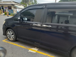 2012 Honda Stepwgn spada for sale in Kingston / St. Andrew, Jamaica