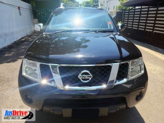 2015 Nissan Navara