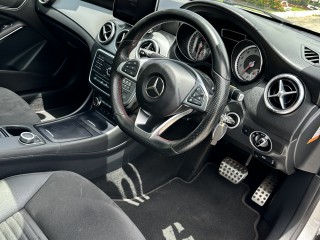 2015 Mercedes Benz CLA
