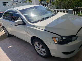 2011 Mitsubishi Galant fortis