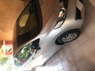 2015 Honda Fit for sale in Kingston / St. Andrew, Jamaica