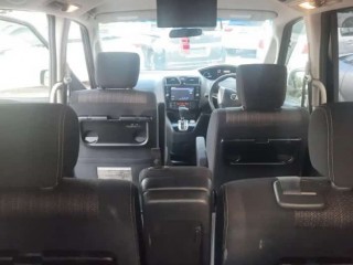 2014 Nissan Serena