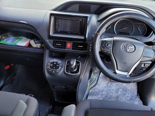 2014 Toyota Noah
$2,450,000