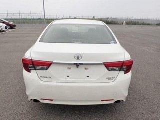 2015 Toyota Mark X