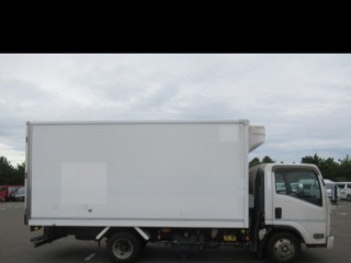 2016 Isuzu Freezer Truck