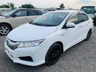 2015 Honda Grace for sale in Kingston / St. Andrew, Jamaica