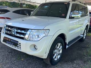 2014 Mitsubishi Pajero