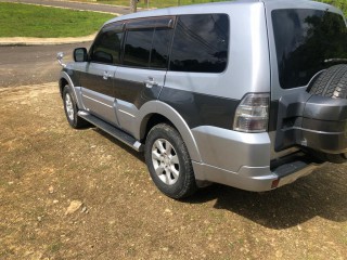 2012 Mitsubishi Pajero