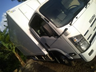 2010 Isuzu K8 for sale in Kingston / St. Andrew, Jamaica