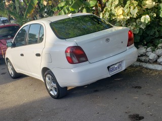 2001 Toyota Platz