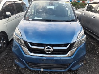 2016 Nissan Serena