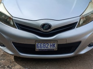 2012 Toyota Vitz