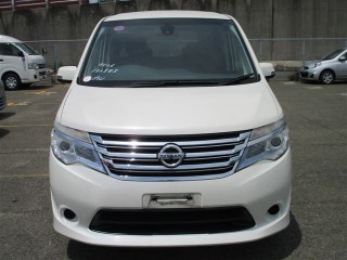 2016 Nissan Serena Hybrid for sale in Kingston / St. Andrew, Jamaica