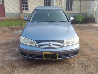 2004 Nissan Sunny