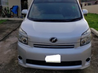 2009 Toyota Voxy for sale in St. Elizabeth, Jamaica