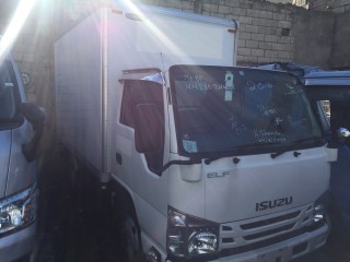 2015 Isuzu ELF for sale in Kingston / St. Andrew, Jamaica