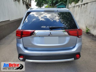 2016 Mitsubishi OUTLANDER