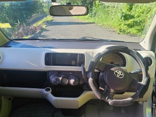 2012 Toyota Passo
$720,000