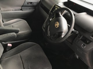 2009 Toyota voxy for sale in St. James, Jamaica