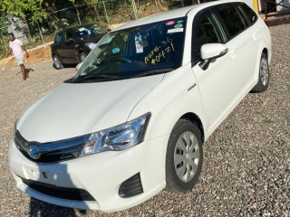 2015 Toyota Fielder Hybrid for sale in Manchester, Jamaica