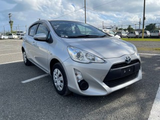 2016 Toyota Aqua for sale in Kingston / St. Andrew, Jamaica