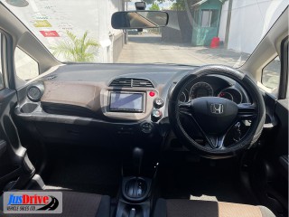 2013 Honda FIT SHUTTLE