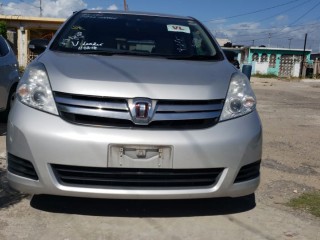2013 Toyota ISIS for sale in Kingston / St. Andrew, Jamaica