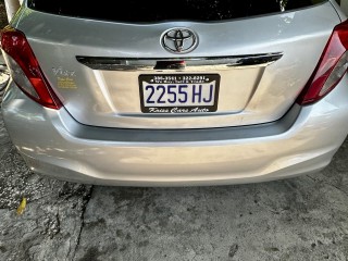 2011 Toyota Vitz 
$880,000