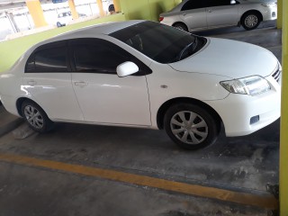 2012 Toyota corolla axio for sale in Kingston / St. Andrew, Jamaica