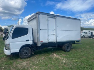 2009 Mitsubishi Fuso Canter for sale in St. Catherine, Jamaica