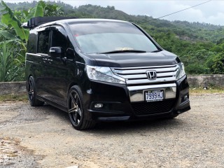 2010 Honda Step Wagon for sale in Kingston / St. Andrew, Jamaica