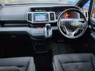 2015 Honda Stepwagon Spada