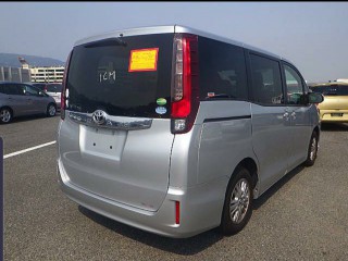 2014 Toyota Noah for sale in Manchester, Jamaica