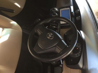 2012 Toyota Axio