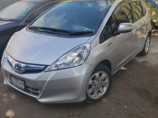 2013 Honda Fit Hybrid for sale in Kingston / St. Andrew, Jamaica