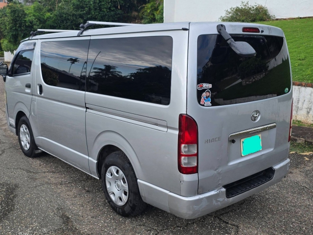 2013 Toyota Hiace for sale in Kingston / St. Andrew, Jamaica