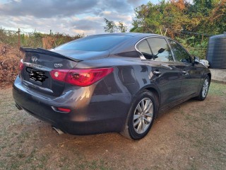 2015 Infiniti Q50