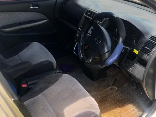 2003 Honda Stream
