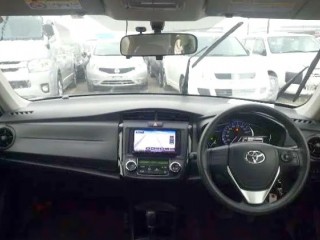 2017 Toyota Corolla Axio Hybrid for sale in Kingston / St. Andrew, Jamaica