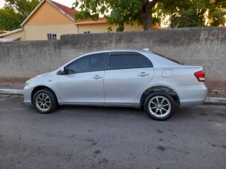 2010 Toyota Corolla Axio