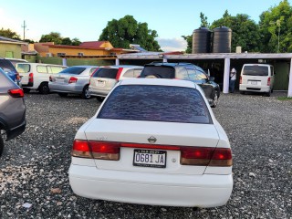 2004 Nissan Sunny