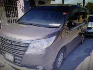 2016 Toyota Noah for sale in St. Catherine, Jamaica