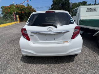 2017 Toyota Vitz