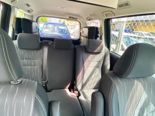 2013 Toyota Voxy for sale in Kingston / St. Andrew, Jamaica