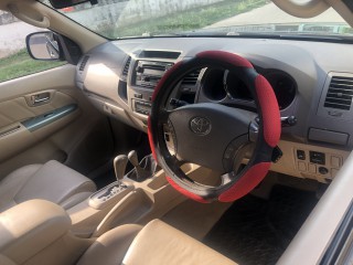 2006 Toyota fortuner